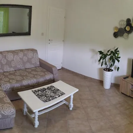 Apartment Mer *